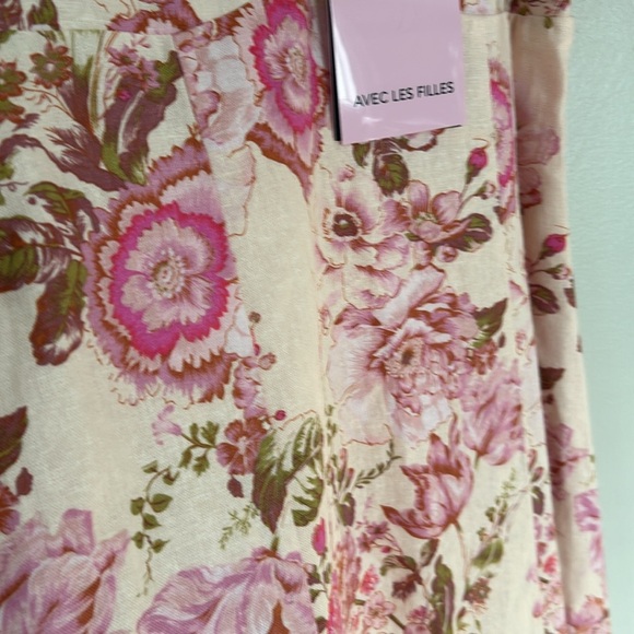 Avec Les Filles Floral-Print Twist Bodice Midi Dress - Picture 8 of 12